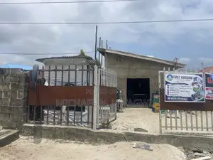 Warehouse/Pickup Point