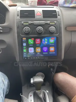 Volkswagen Touran 2003-2016 Navigation Apple CarPlay/android Auto