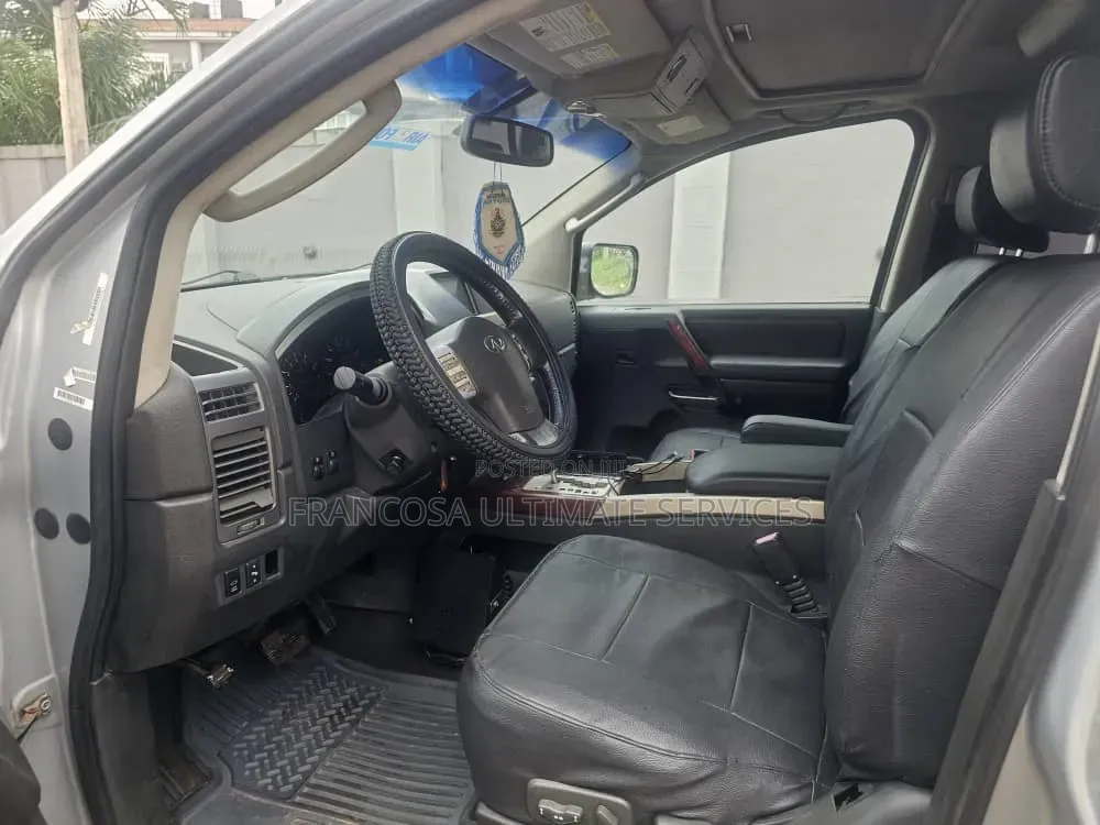 Infiniti QX56 2008 Silver