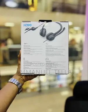 Logitech H390 USB Headset Noise-Canceling Microphone