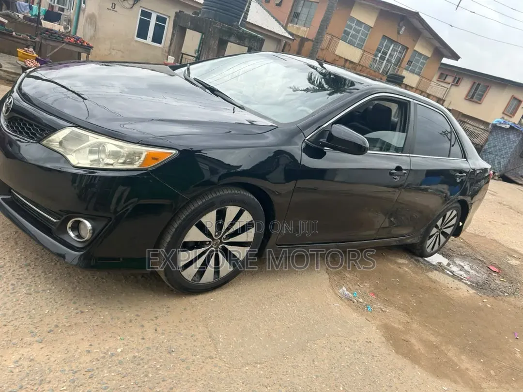 Toyota Camry 2013 Black