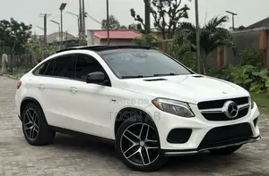 Mercedes-Benz GLE-Class 2016 White