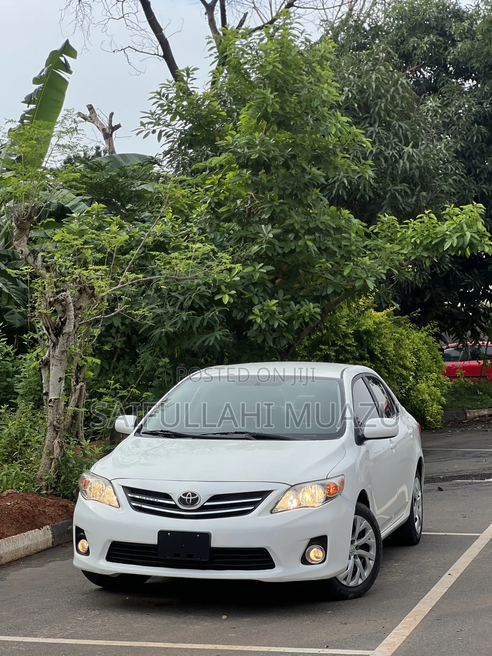Toyota Corolla 2013 White