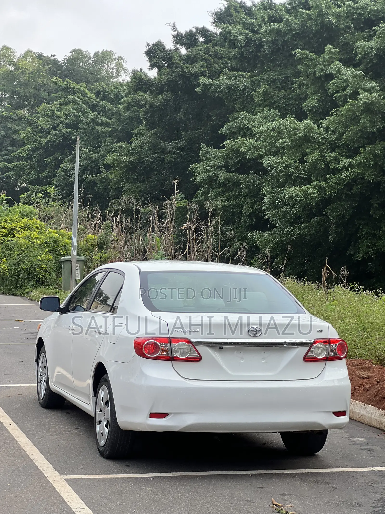 Toyota Corolla 2013 White