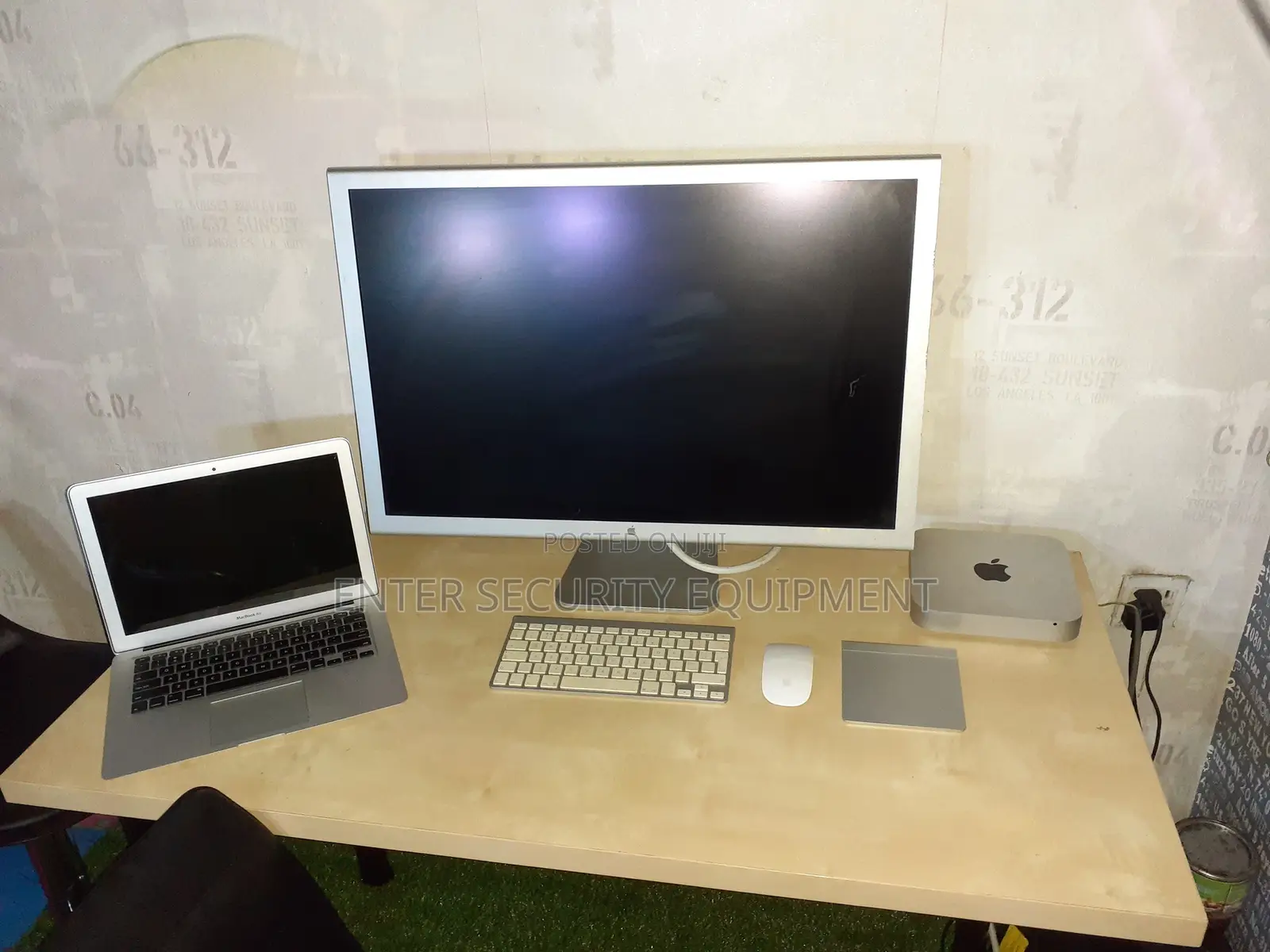 Desktop Computer Apple Mac Mini 8GB Intel Core i5 HDD+SSD 1T