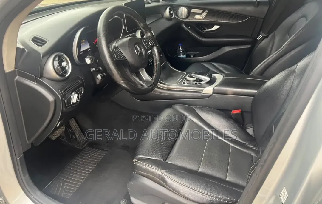 Mercedes-Benz GLC-Class 2017 Silver