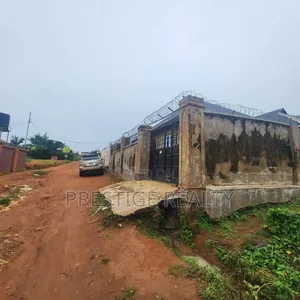 2bdrm Bungalow in Ibadan Polytechnic/University for sale