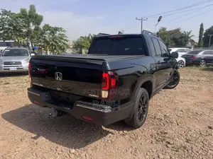 Honda Ridgeline Sport AWD Crew Cab 125.2 in. WB 2017 Black