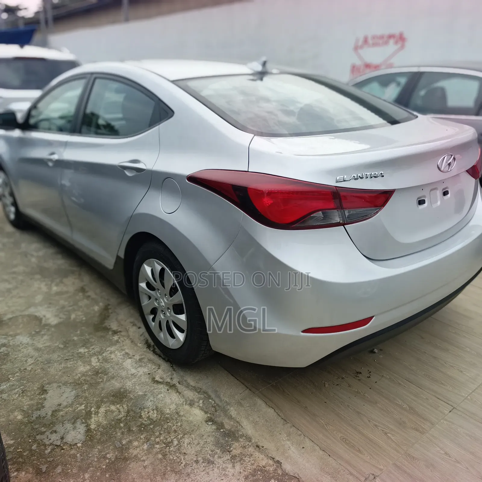 Hyundai Elantra 2014 Silver