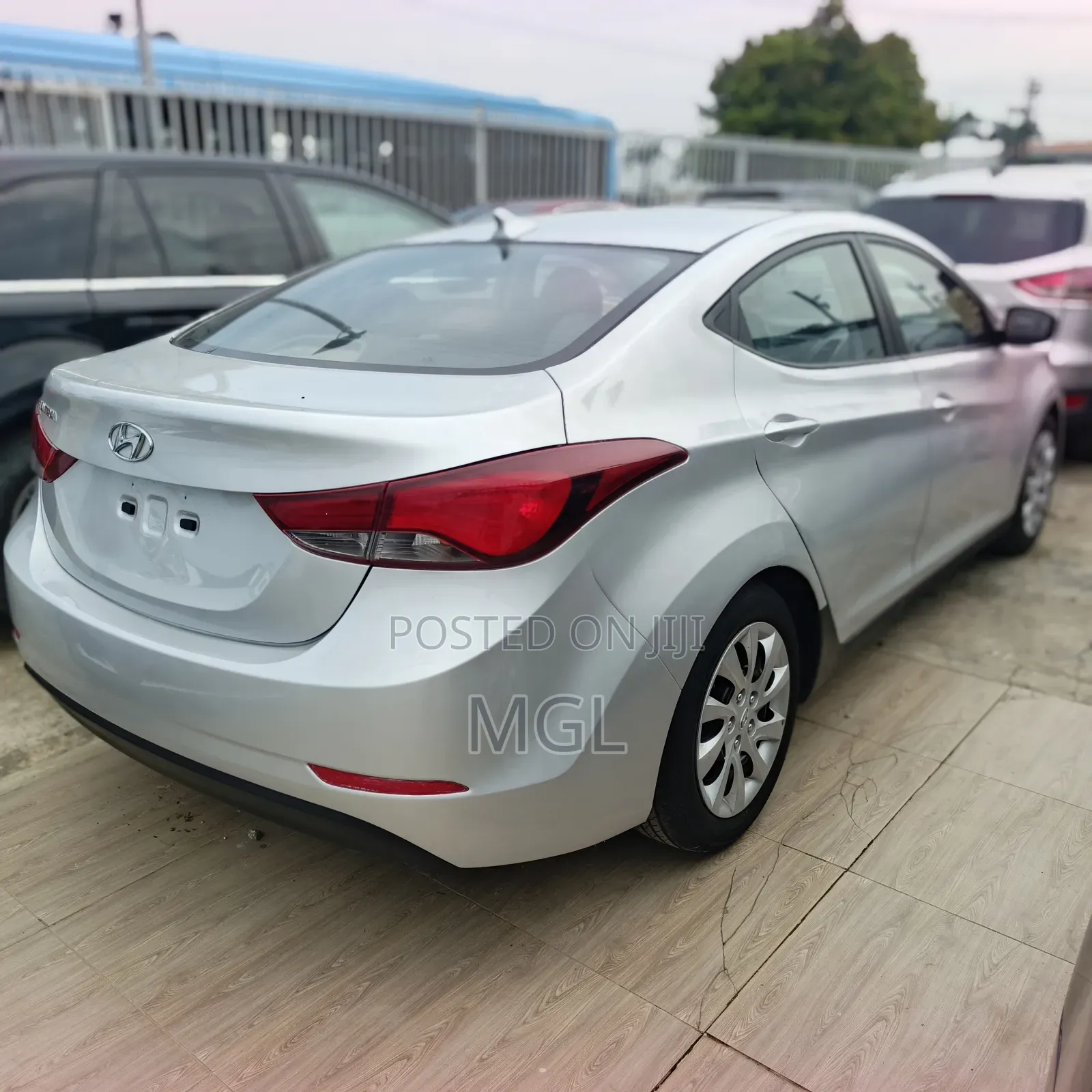 Hyundai Elantra 2014 Silver