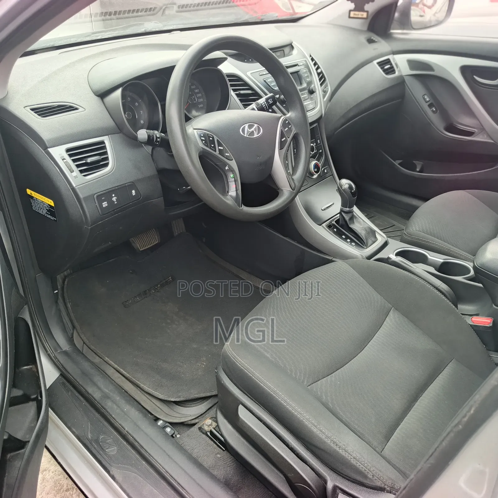 Hyundai Elantra 2014 Silver