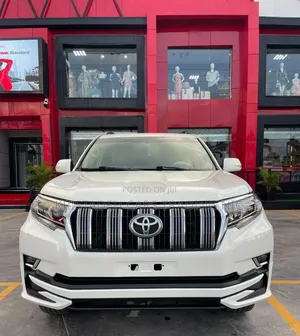 Toyota Land Cruiser Prado 2011 White