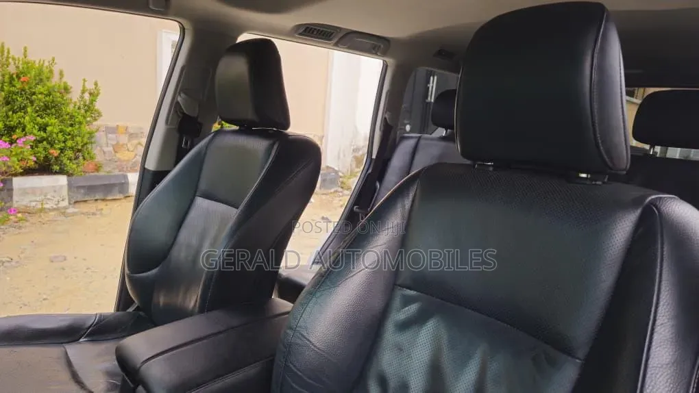 Lexus GX 460 Base 2015 White