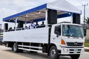 Hire a Road Show Campaign Truck