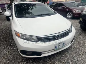 Honda Civic 2012 White