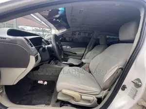 Honda Civic 2012 White