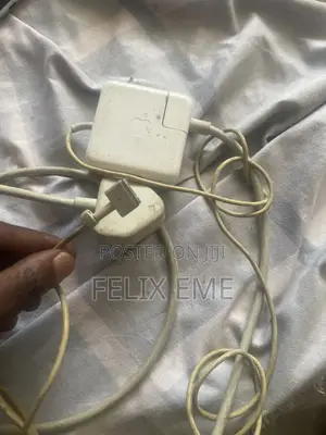 Apple MacBook Charger