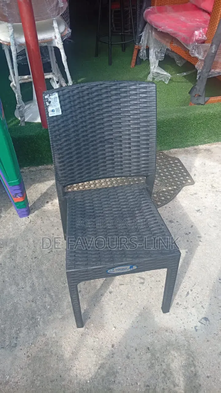 Out Door Armless Chair