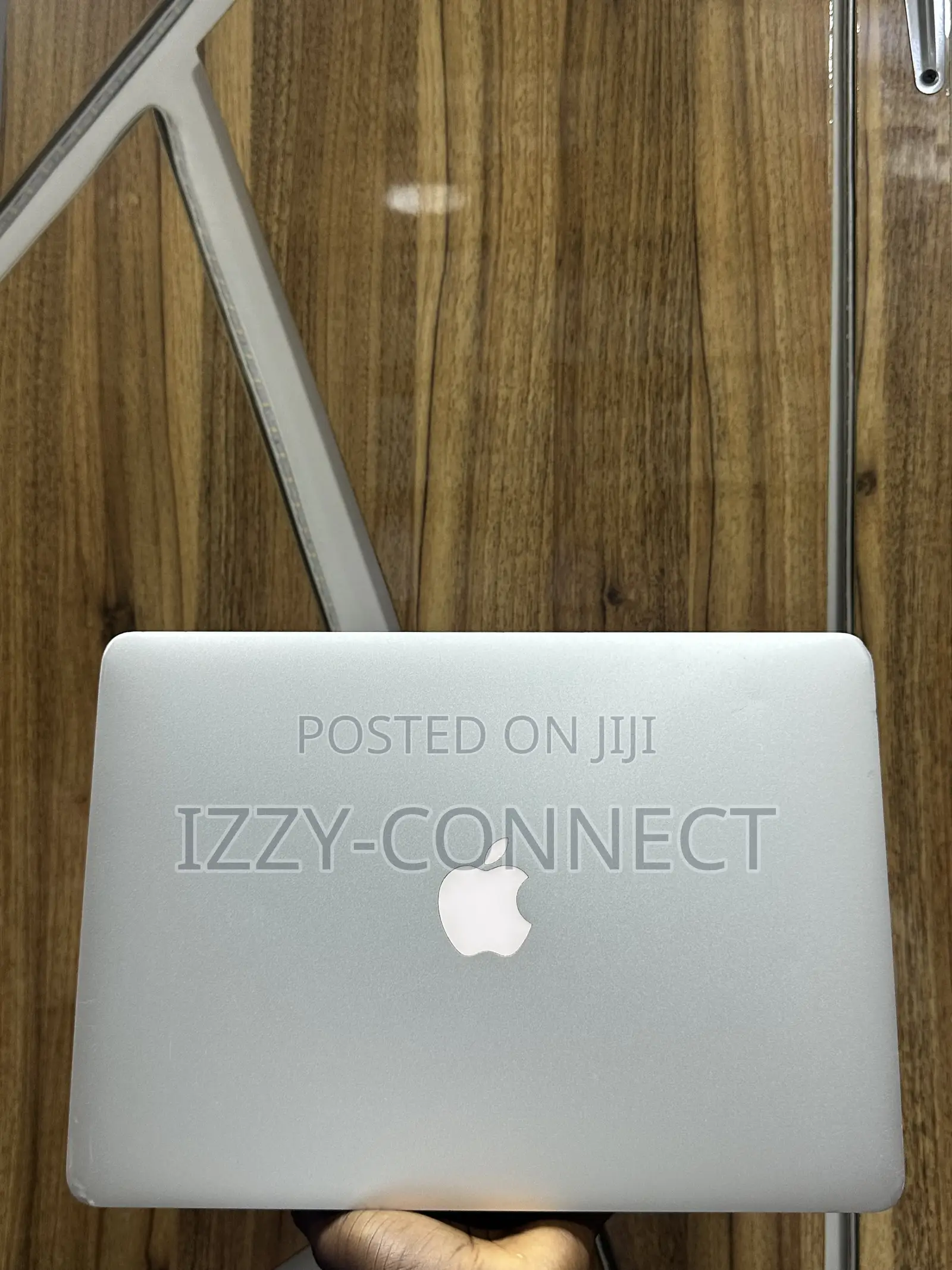 Laptop Apple MacBook Air 2017 8GB Intel Core i5 SSD 256GB