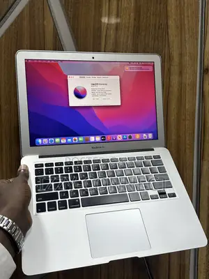 Laptop Apple MacBook Air 2017 8GB Intel Core i5 SSD 256GB