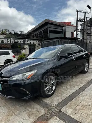 Toyota Camry 2016 Black