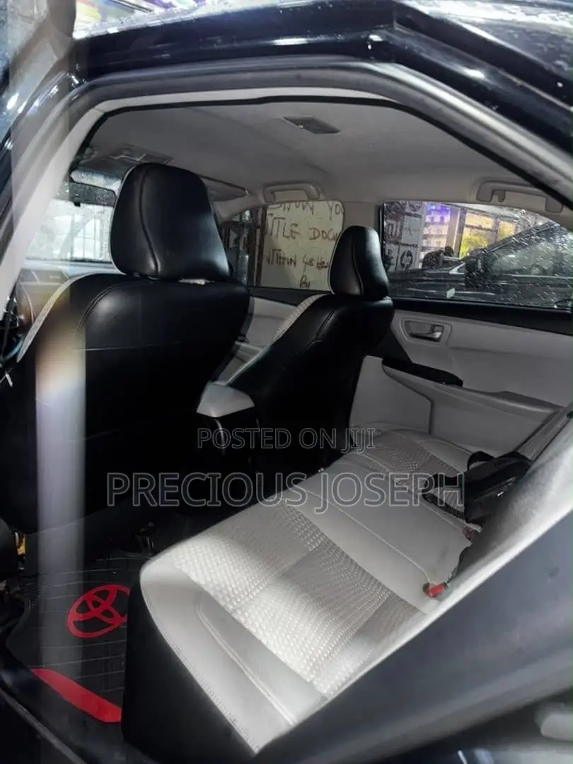 Toyota Camry 2016 Black