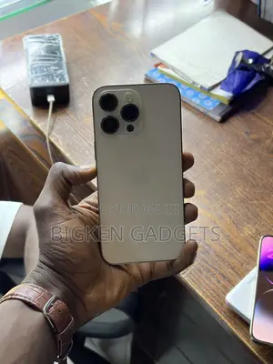 Apple iPhone 14 Pro Max 128 GB Gold