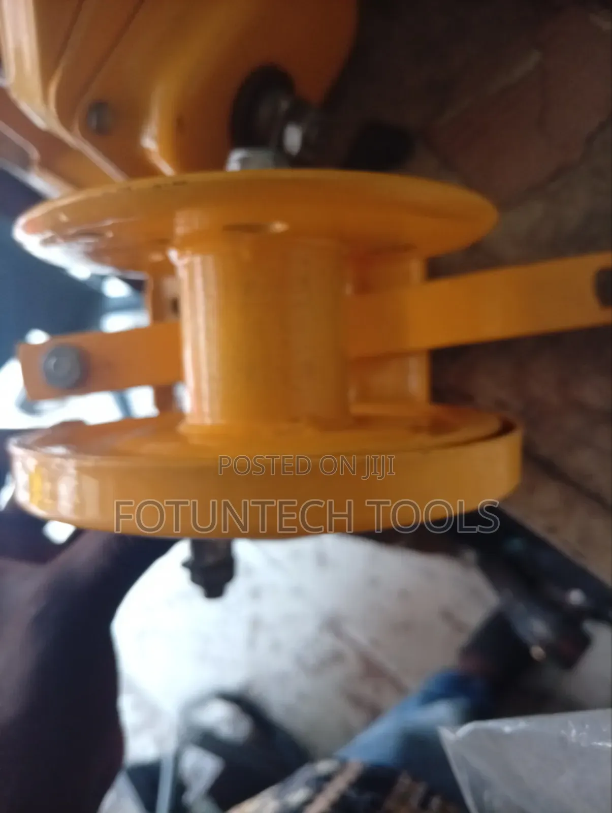 Hand Winch 1200LB