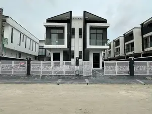 4bdrm Duplex in Ikota for sale