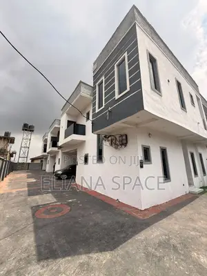 4bdrm Townhouse/Terrace in Ogba for sale