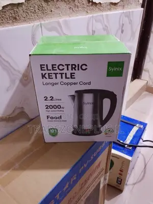 Synix 2.2L Kitchen Kettle With Extended Power Cable