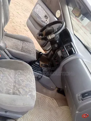 Nissan Altima 1999