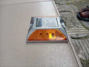 Stud Lights With Line