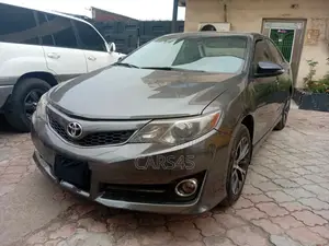 Toyota Camry 2012 Gray