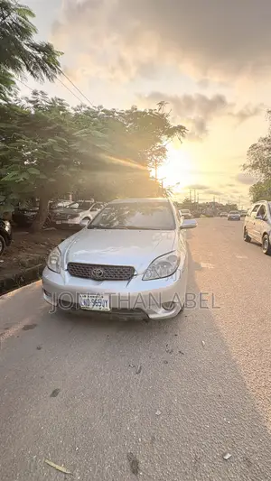Toyota Matrix 2005 Silver