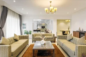 Furnished 3bdrm Apartment in Off Adeola Odeku Vi for rent