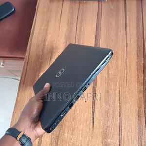 Laptop Dell Latitude 3400 8GB Intel Core i7 SSD 256GB