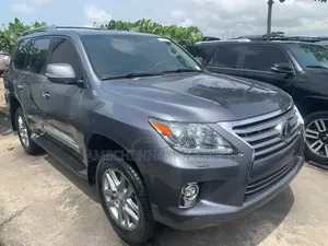Lexus LX 570 AWD 2016 Gray
