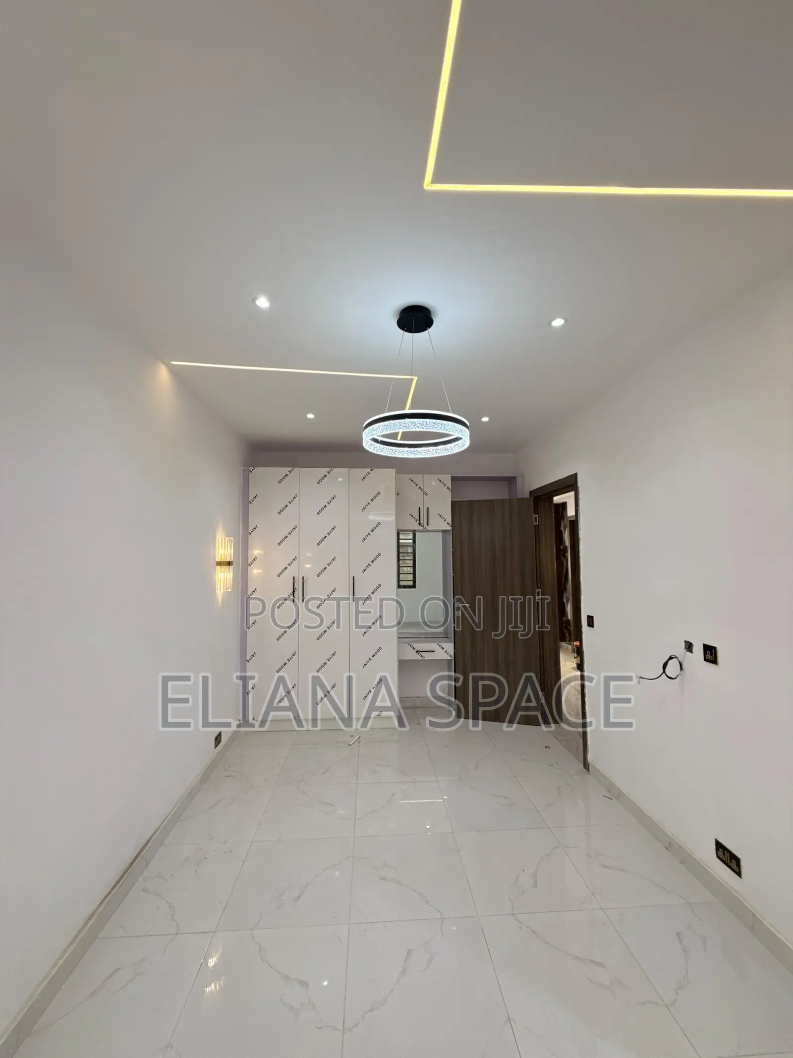 4bdrm Townhouse/Terrace in Ogba for sale