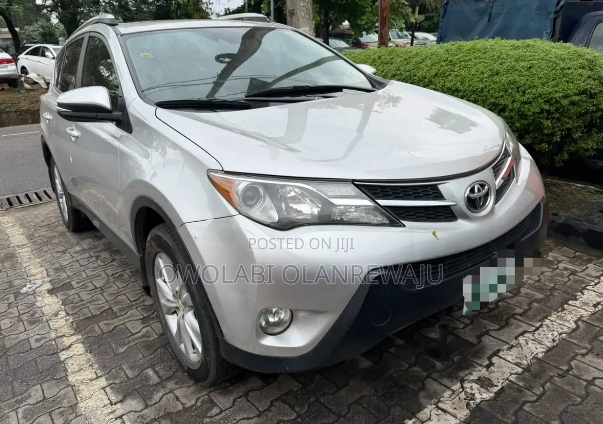 Toyota RAV4 2013 Silver