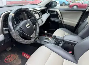 Toyota RAV4 2013 Silver
