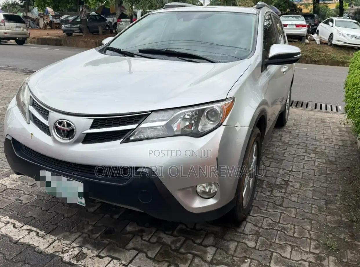 Toyota RAV4 2013 Silver