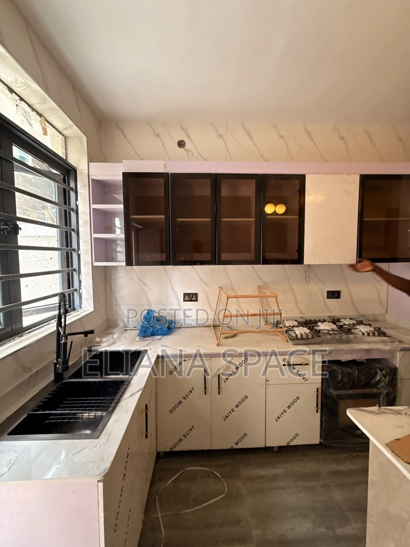 4bdrm Townhouse/Terrace in Ogba for sale
