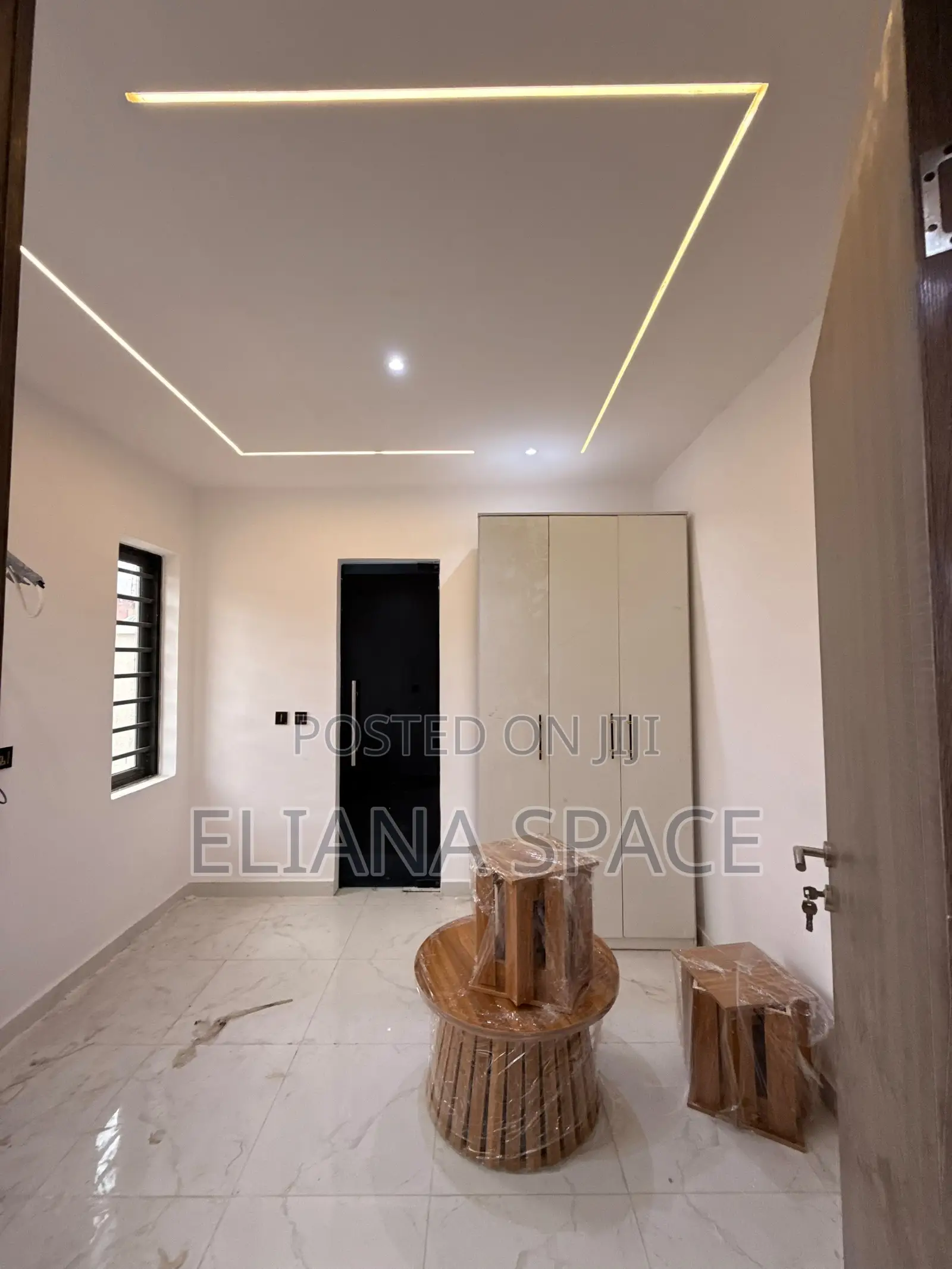4bdrm Townhouse/Terrace in Ogba for sale