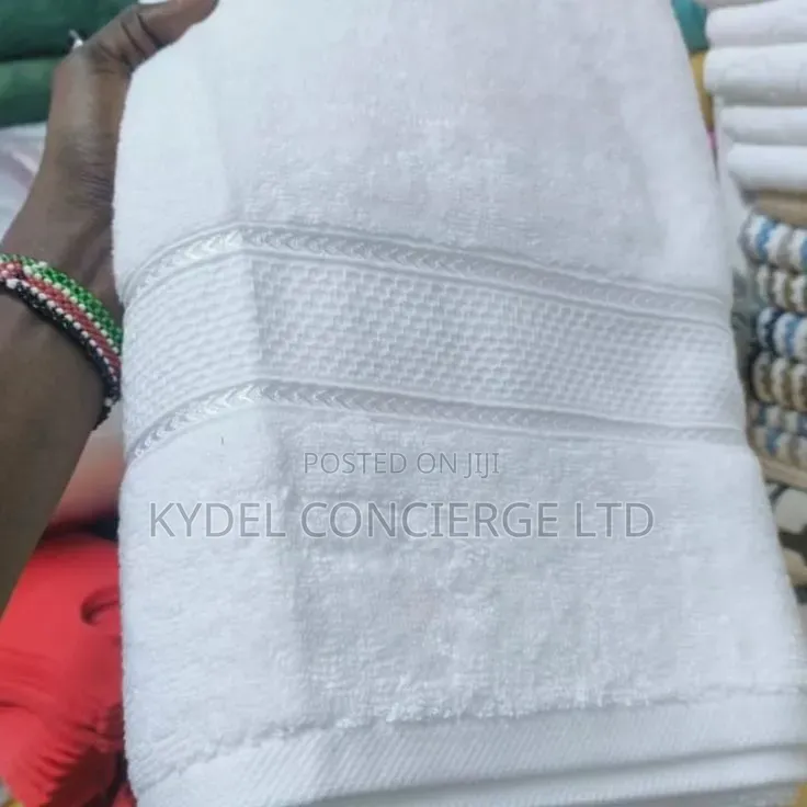 100% Cotton Towel for Home & Hotel Use