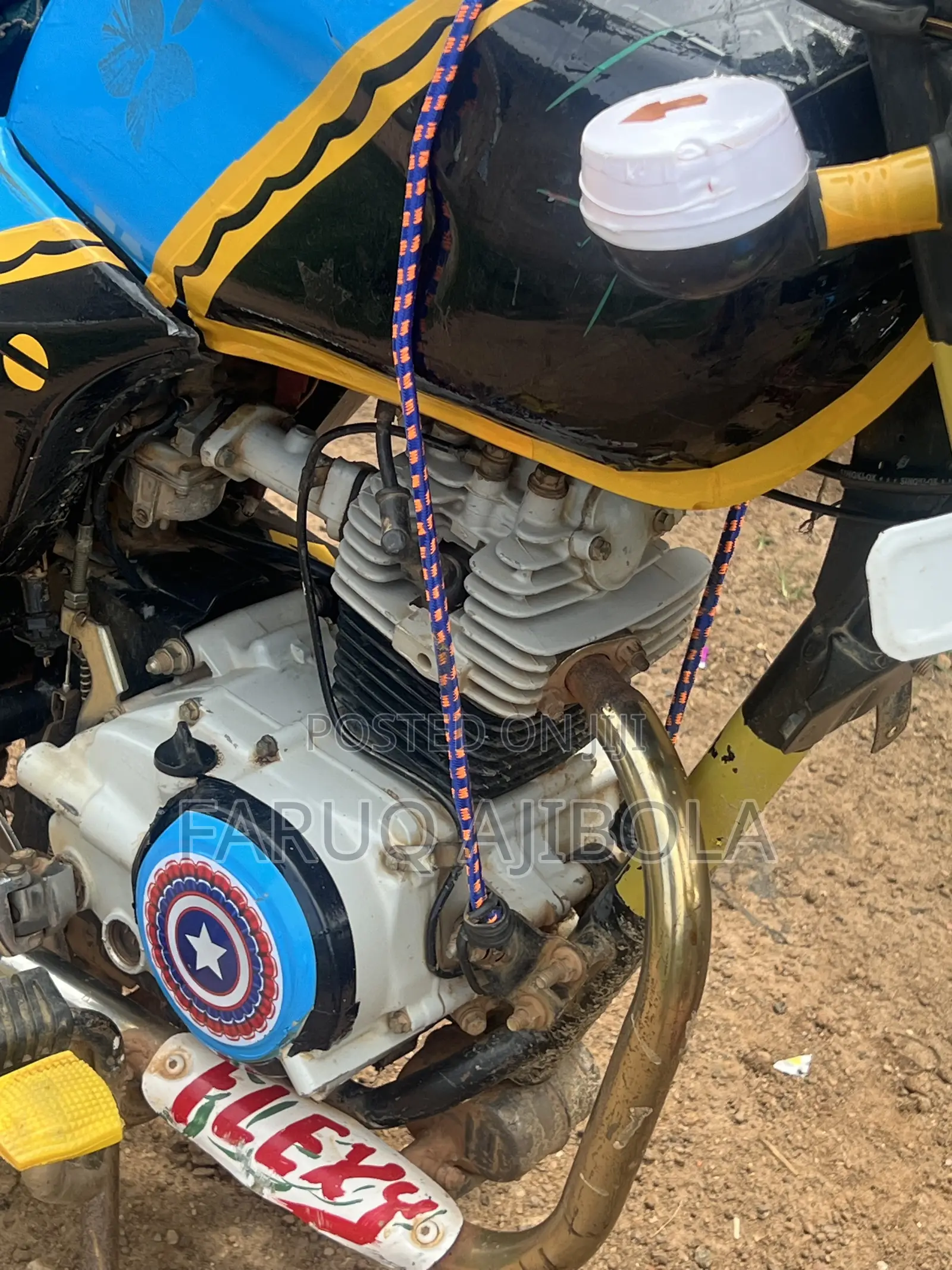 Bajaj Boxer 100 2024
