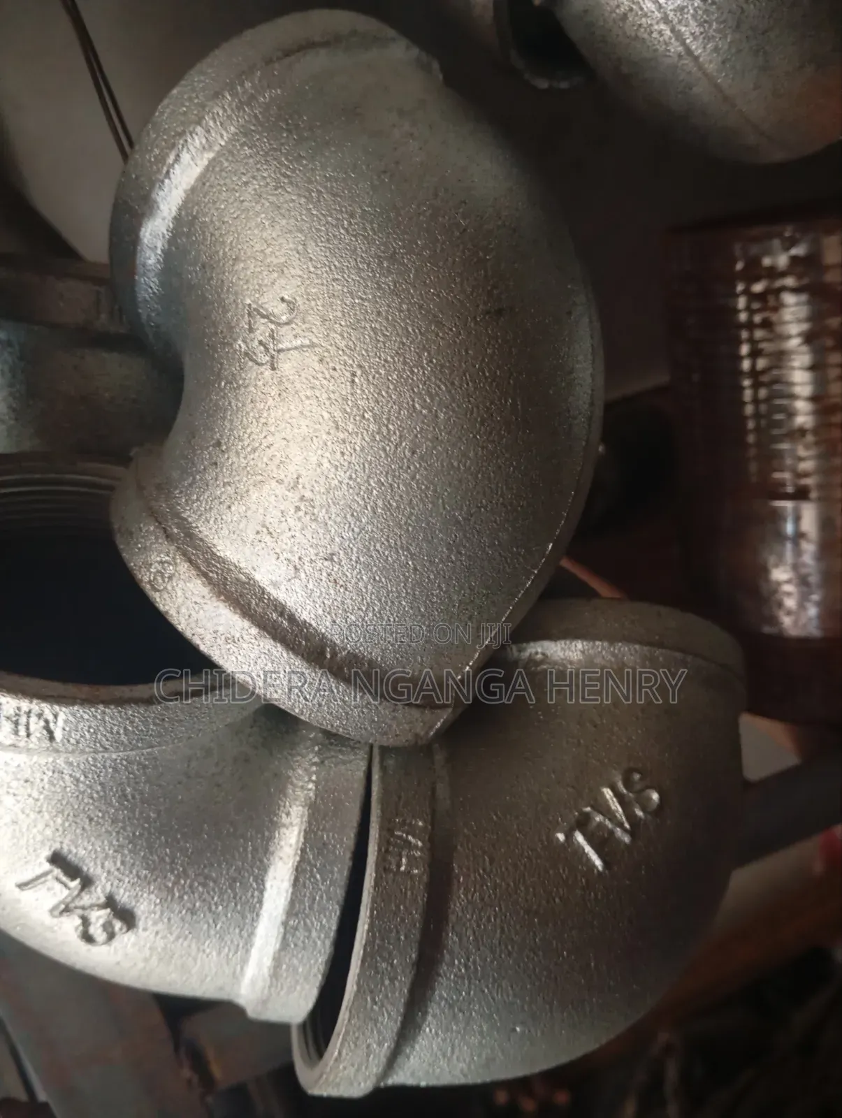 2" Threaded Elbow Galvanised