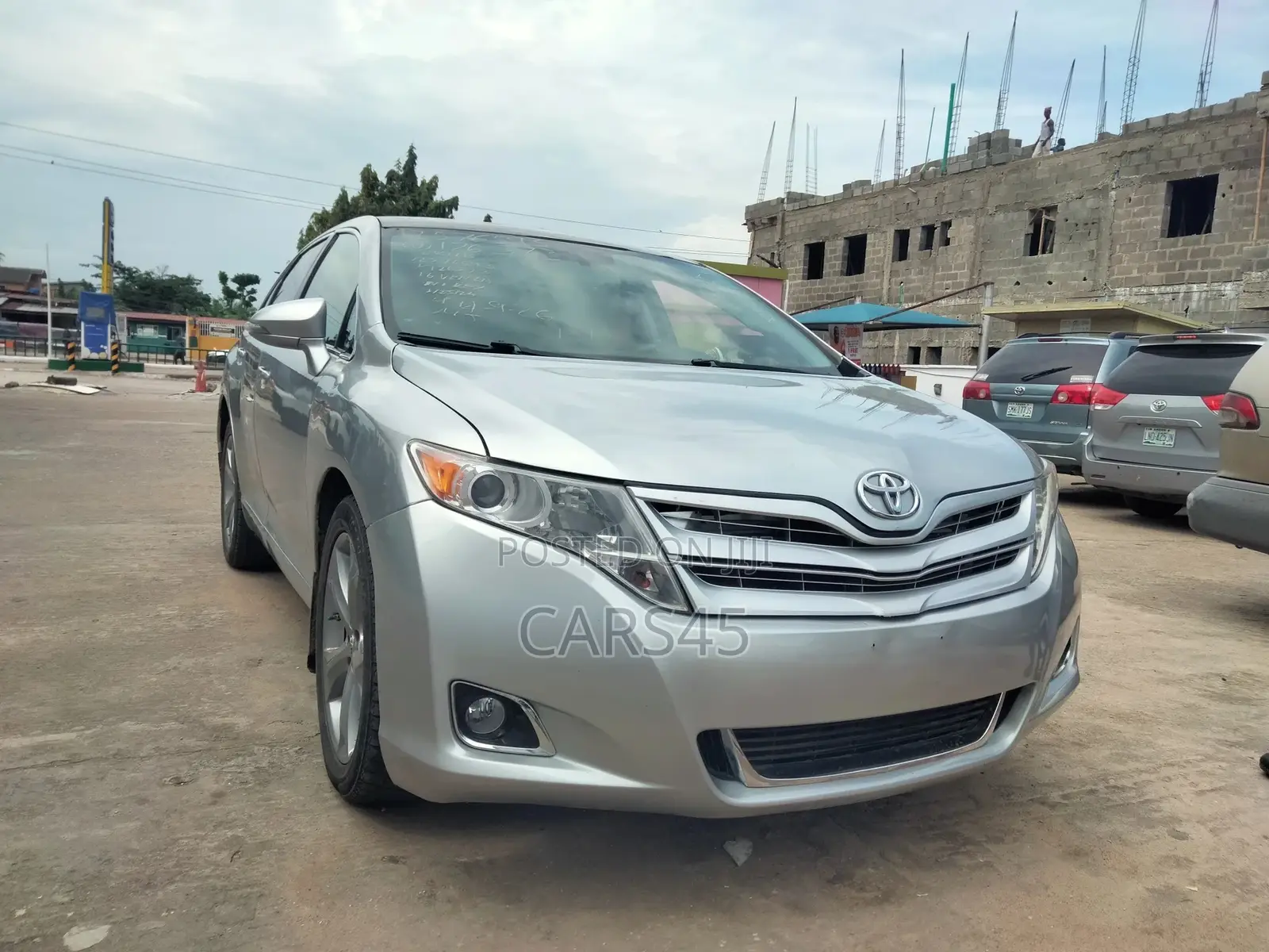 Toyota Venza 2016 Silver