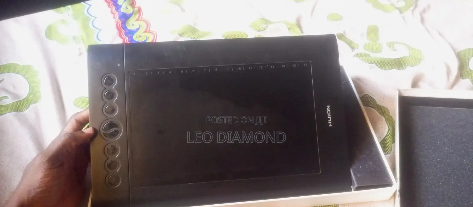 Huion 610 Pro V2 Graphics Tablet - Battery Free