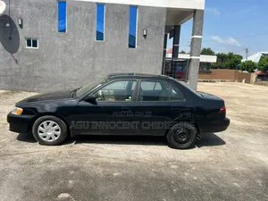 Toyota Corolla 2002 Black